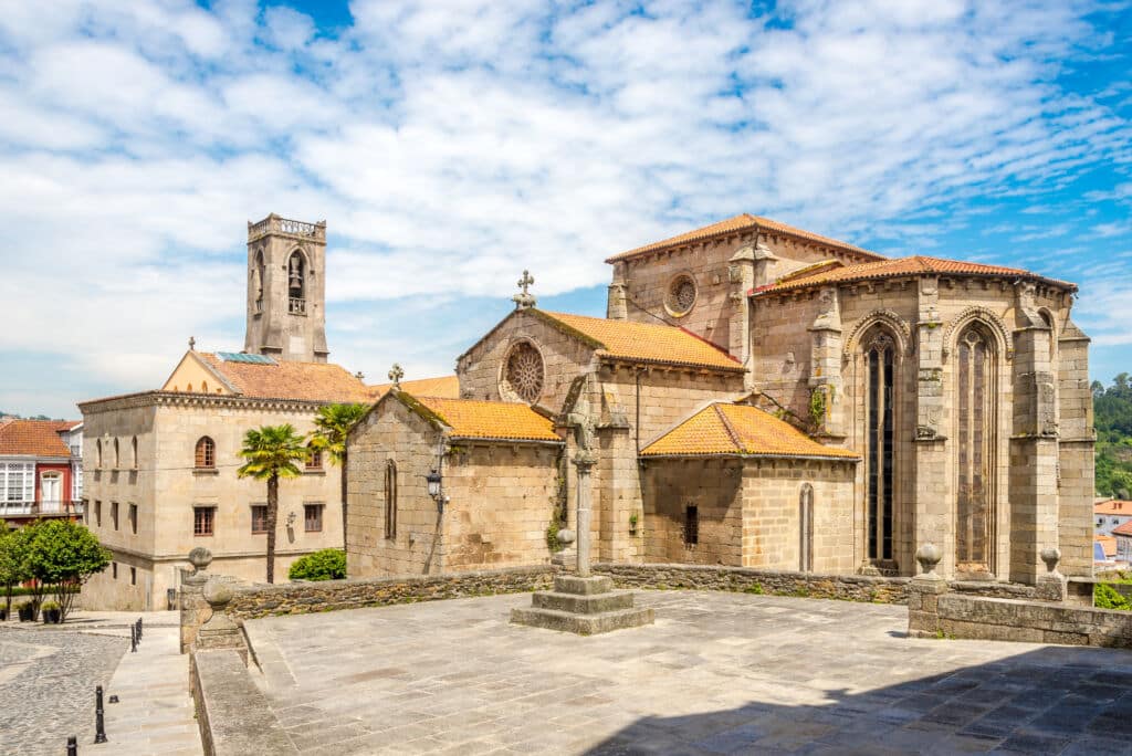 Iglesia de San Francisco, en Betanzos. Por milosk50.