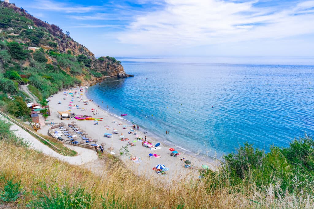 Playa de Maro, en Nerja (Málaga).