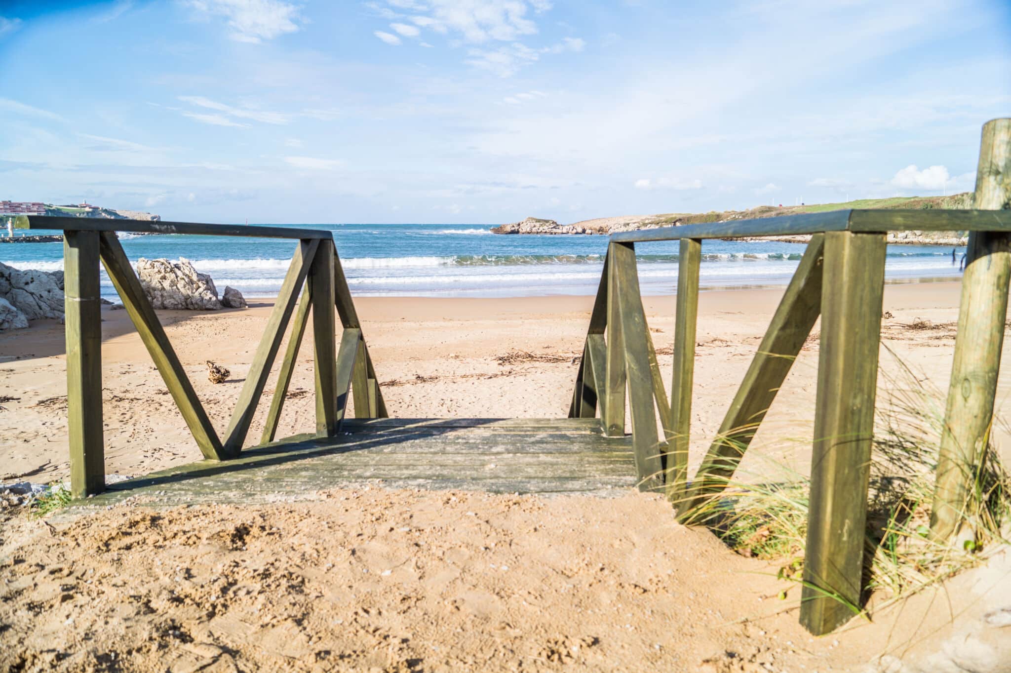 Playa de Cuchía, en Cantabria. Por luism2p.
