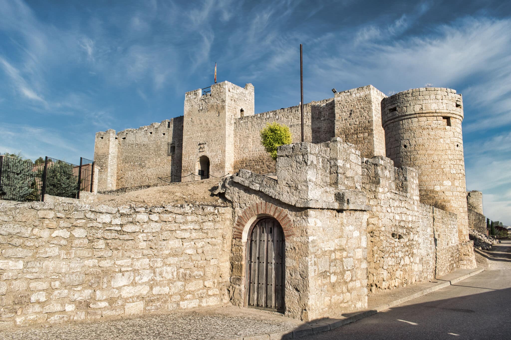 El "castillo encantado" de Trigueros del Valle (Valladolid). Por David Andres