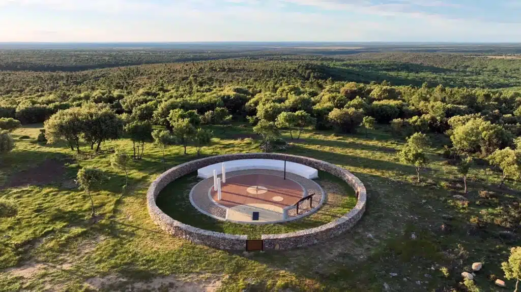 Mirador astronómico de EL Maíllo, en la sierra de Francia (Salamanca).