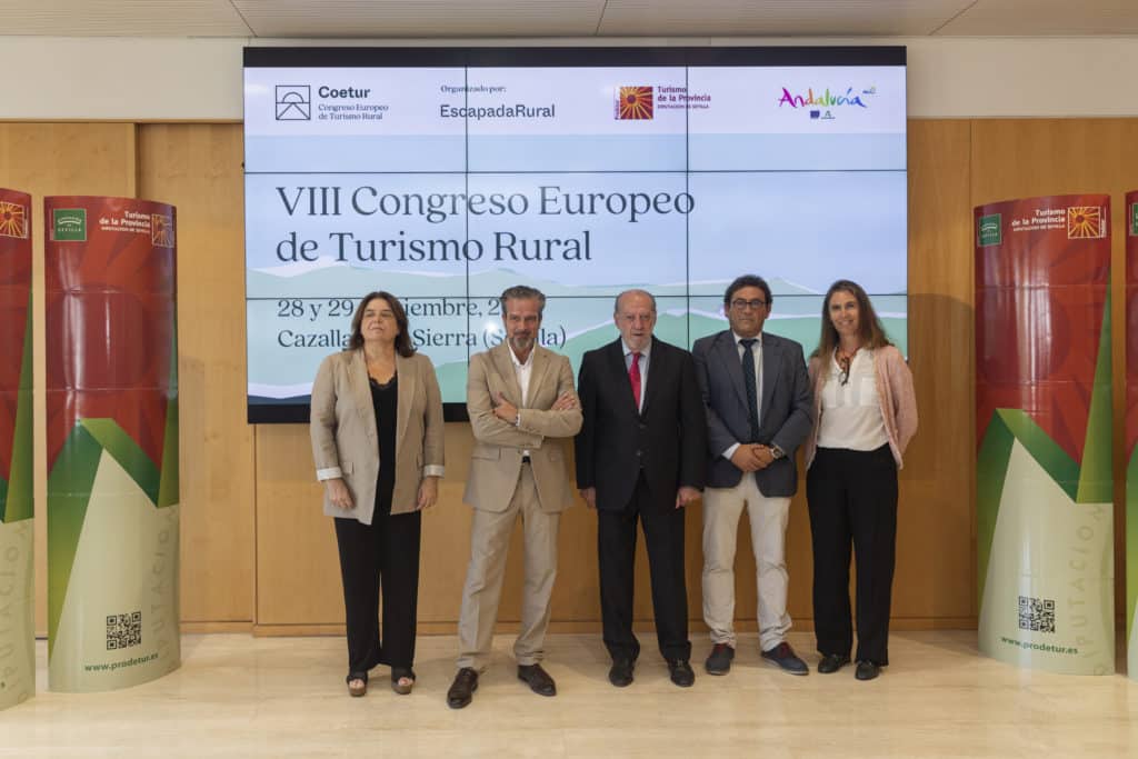 Foto de la rueda de prensa de presentación de COETUR 2022. Foto de María José López.