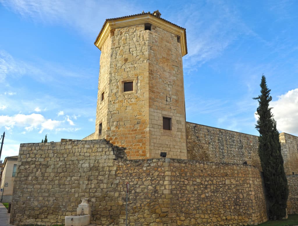 Torre en la que estuvo preso Boabdil