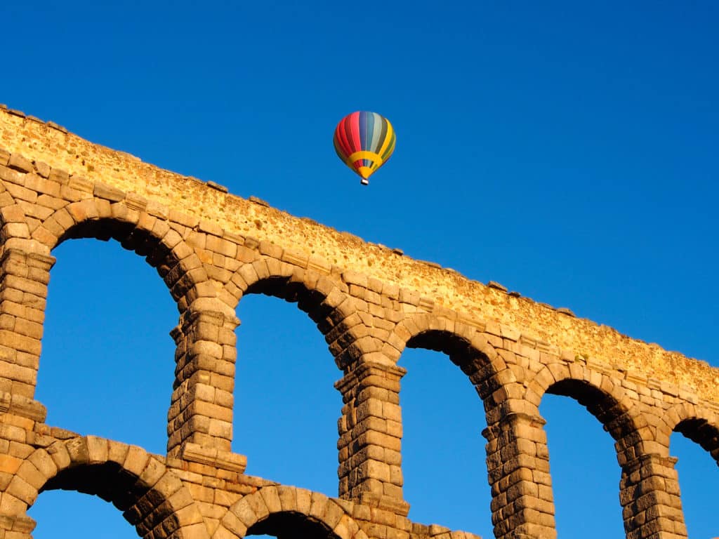 volar en globo en España: Segovia