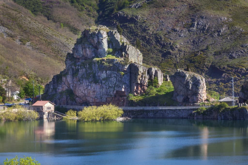 Barrios de Luna