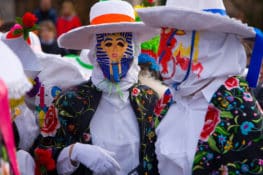 Descubre los 4 pueblos con los Carnavales más curiosos