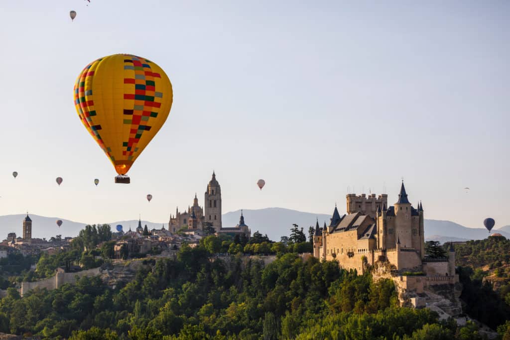 volar en globo en España, Segovia