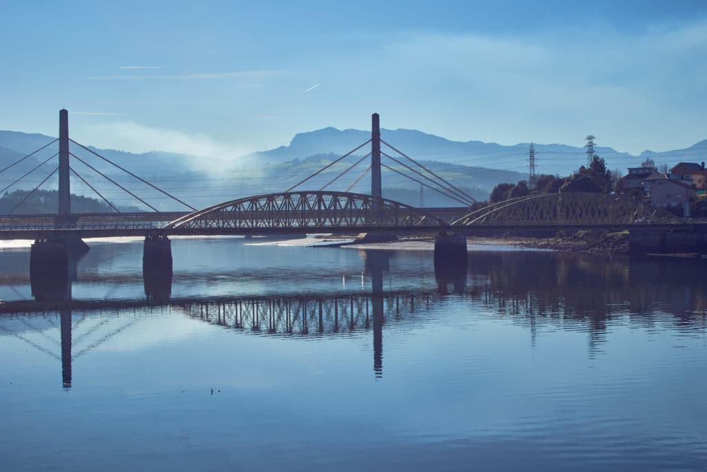 Puente de Colindres