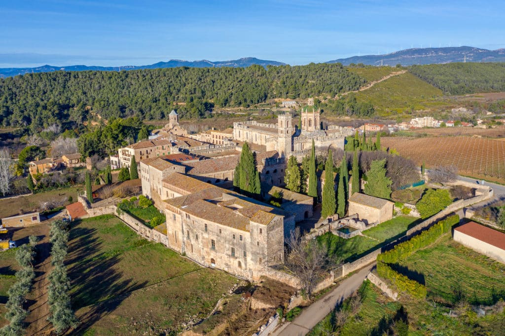 Santes Creus, uno de los pueblos medievales en Tarragona