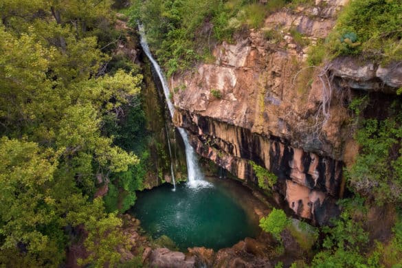 Ruta a la cascada del río Carbo