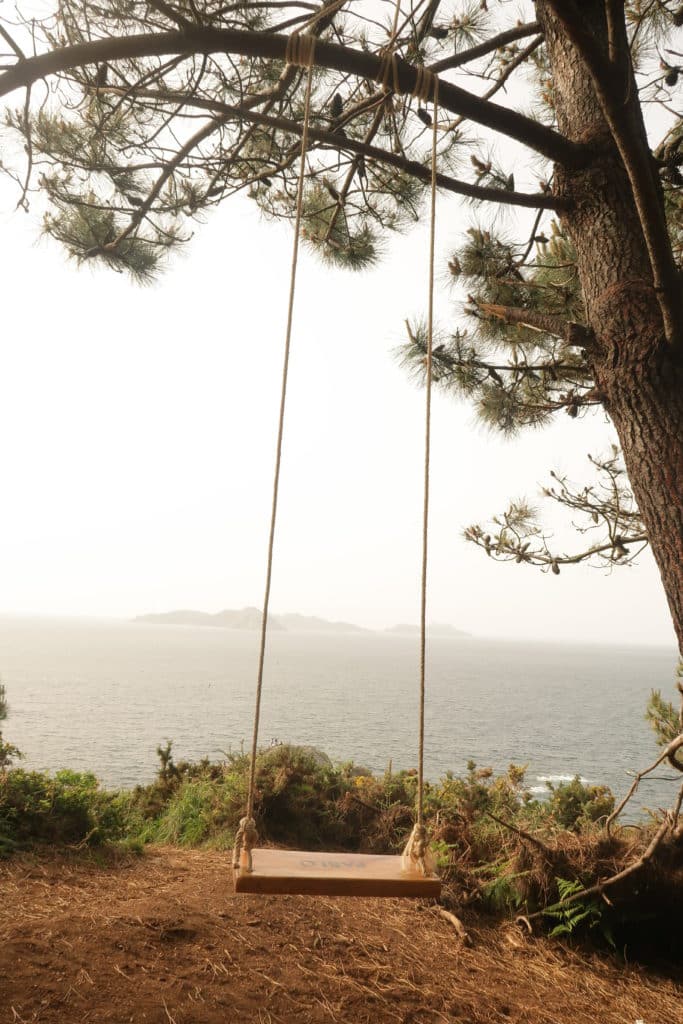 Columpio con vistas a las islas Cíes