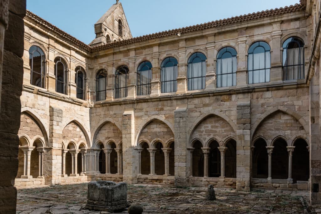 Monasterio de Santa María la Real, muy recomendable en qué ver en Palencia