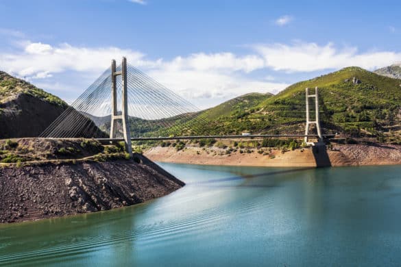 El embalse de Barrios de Luna: parada obligada entre Asturias y León