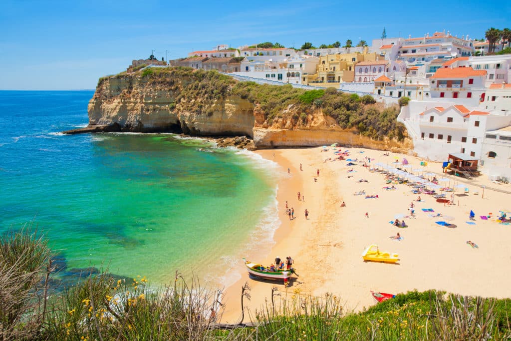 Pueblos para alargar el verano: Carvoeiro