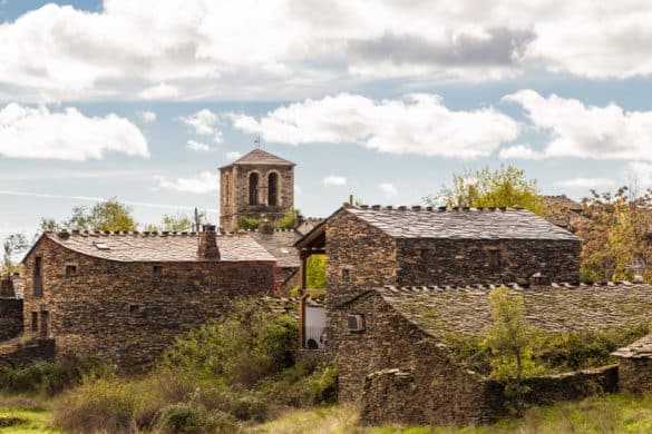 Campillo de Ranas: primer ‘sí, quiero’ LGTBI en la España rural