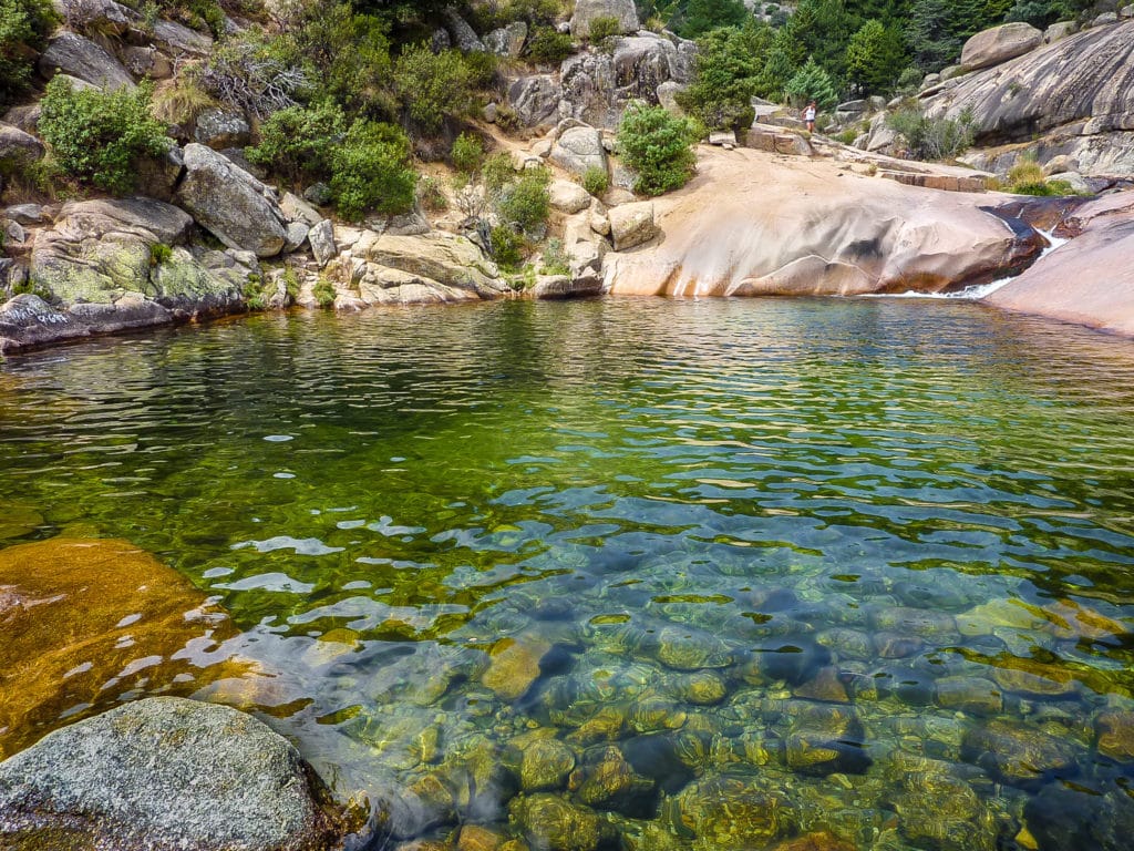 Charca verde en el río Manzanares, La Pedriza