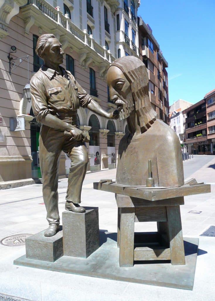 Monumento a Victorio Macho (Palencia)