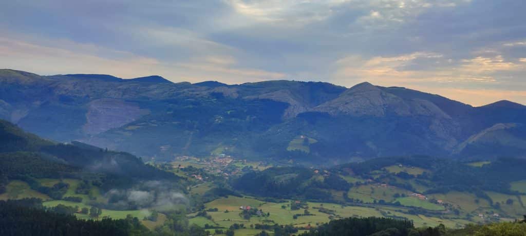 Pico La Cruz, Enkarterri