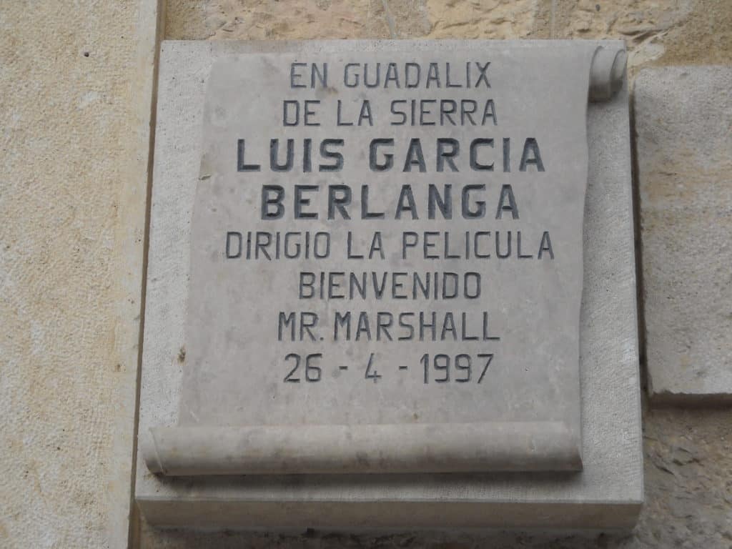 Placa conmemorativa de la película Bienvenido Mister Marshall