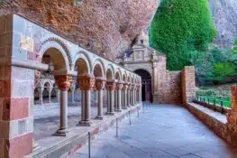 San Juan de la Peña, el monasterio que escondió el Santo Grial