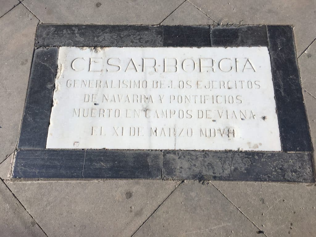 Tumba de César Borgia con la inscripción de 1953