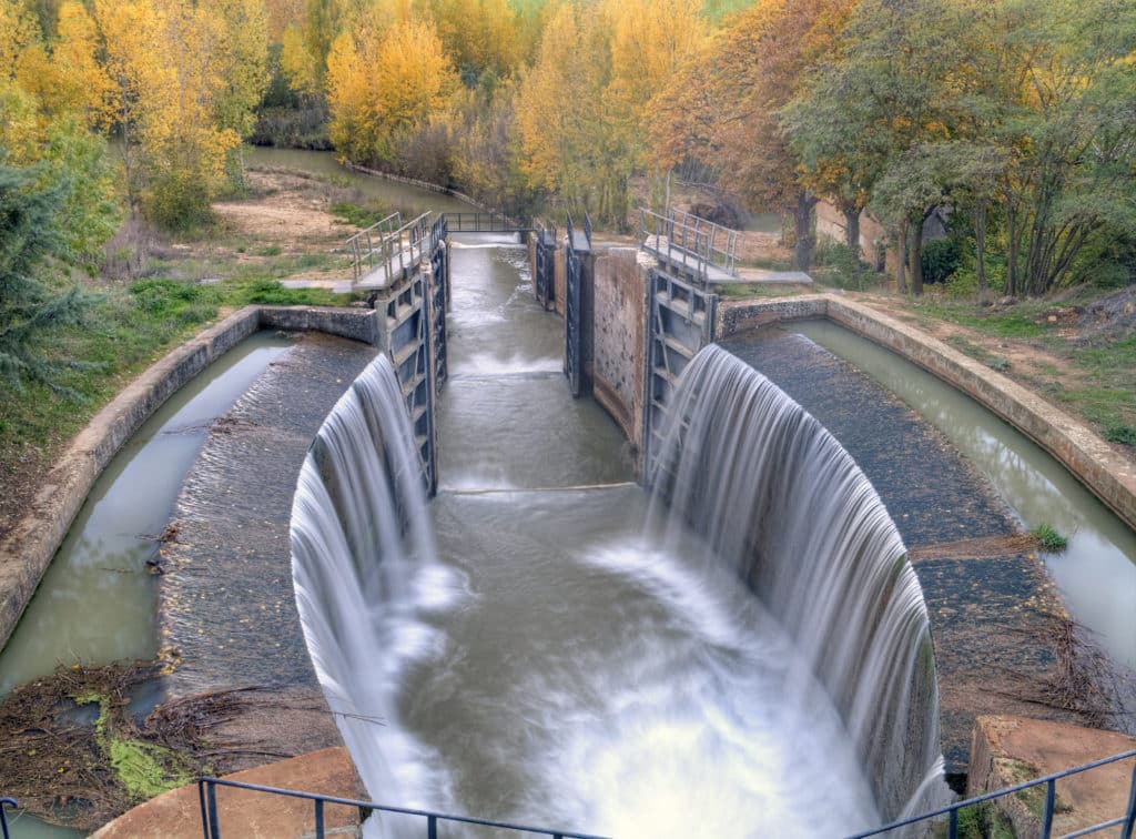 canal de castilla,palencia,españa