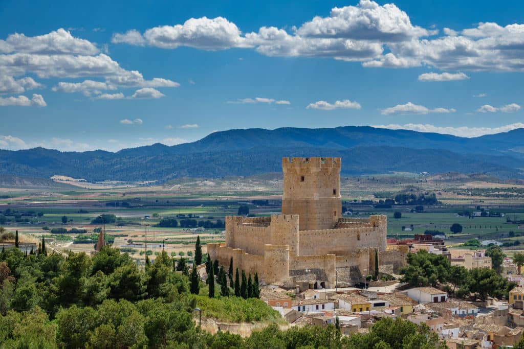 El castillo de Villena está dentro de la ruta medieval por Alicante