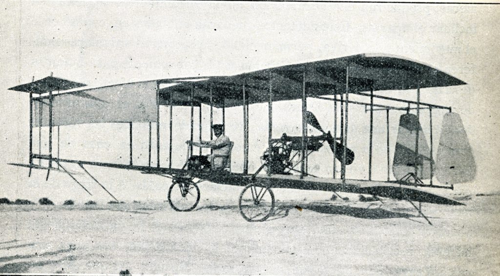 Juan Olivert, primer vuelo a motor en España