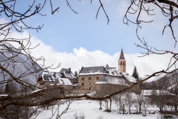 Valle de Arán en invierno: esquí, un balneario y arte románico